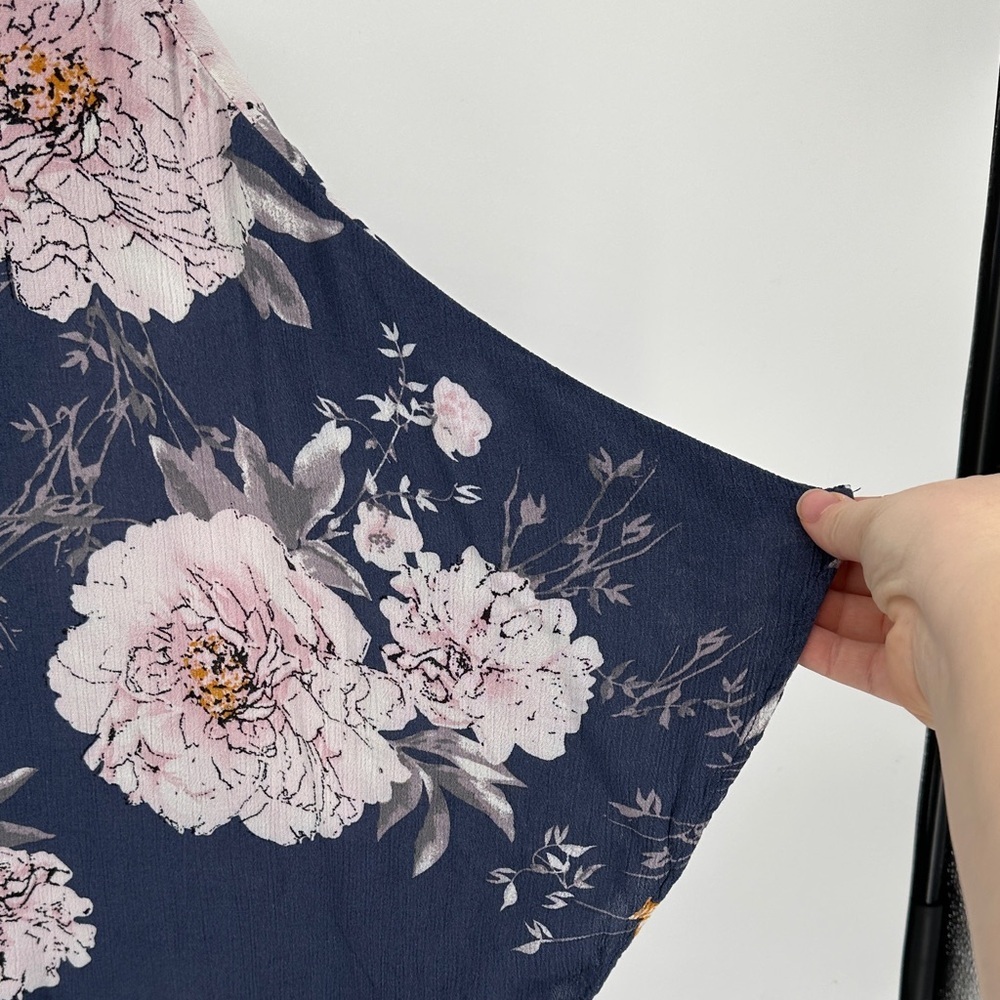 Boho Causal Chic Resort/Beachwear Navy Floral Kimono with Pink Blossoms Open SzL - Picture 7 of 9